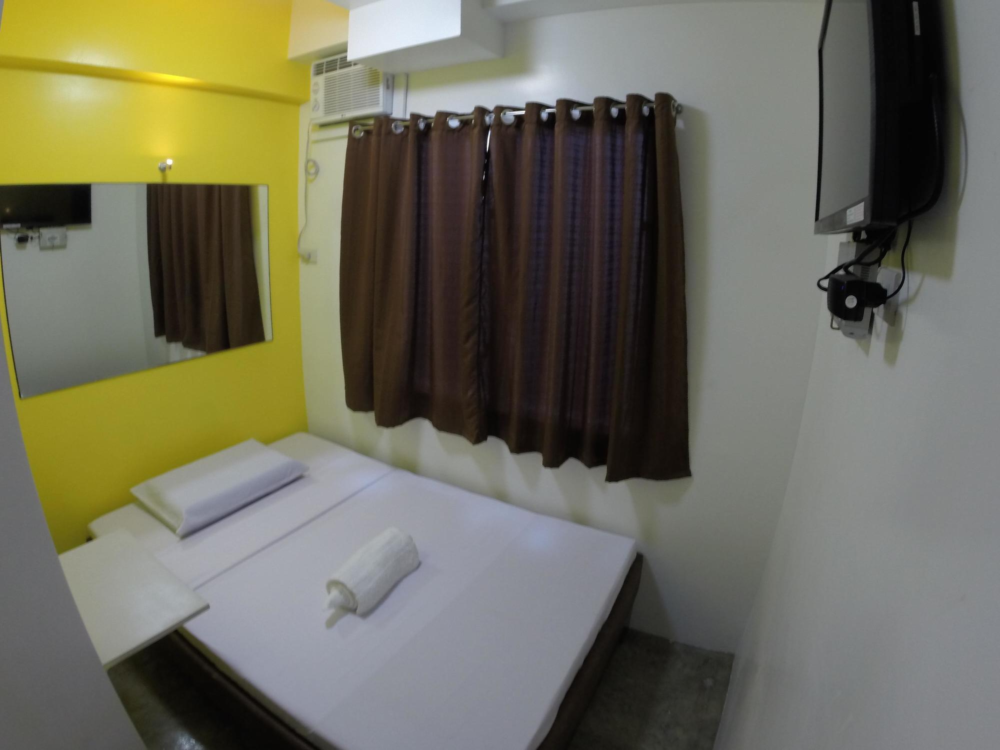 G-Galyx Inn Hotel Cagayan de Oro Bagian luar foto
