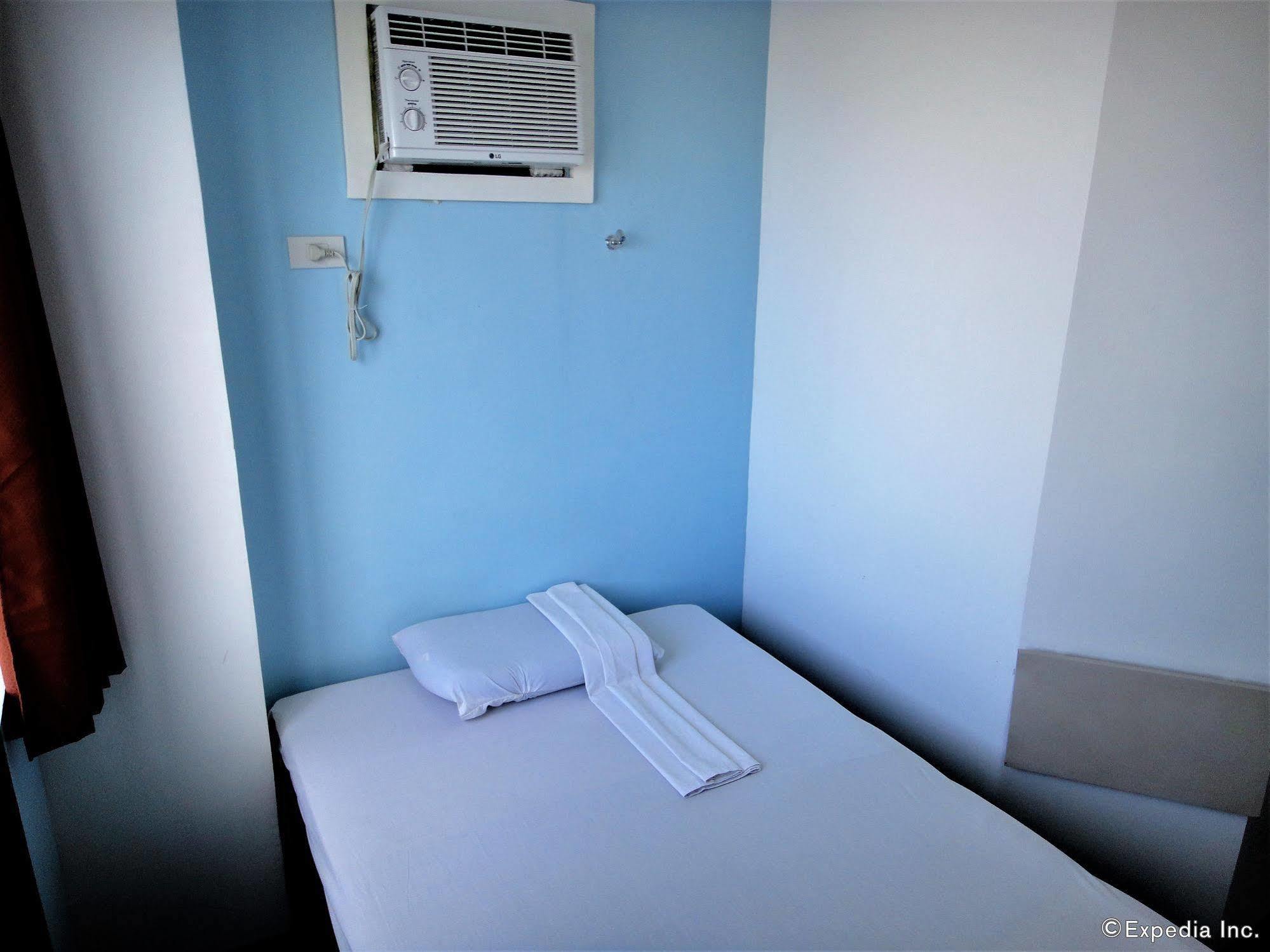 G-Galyx Inn Hotel Cagayan de Oro Bagian luar foto