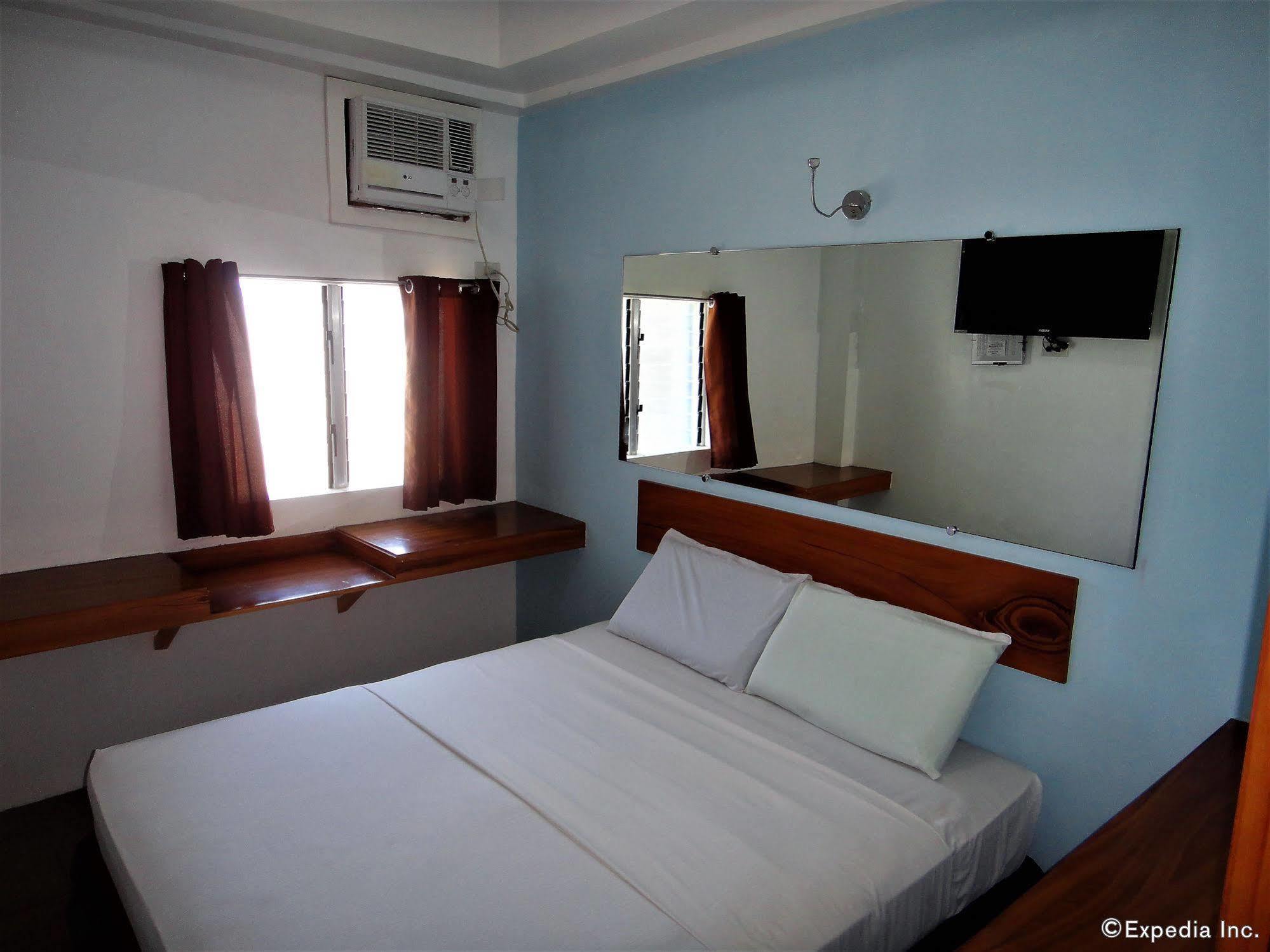 G-Galyx Inn Hotel Cagayan de Oro Bagian luar foto
