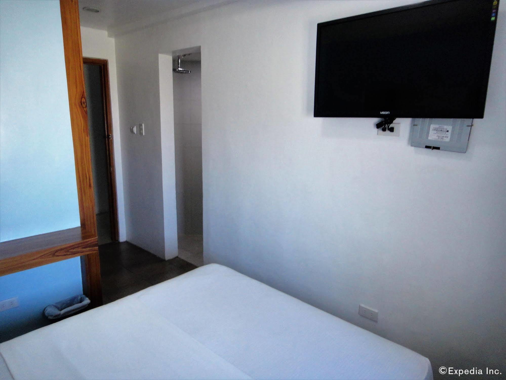 G-Galyx Inn Hotel Cagayan de Oro Bagian luar foto
