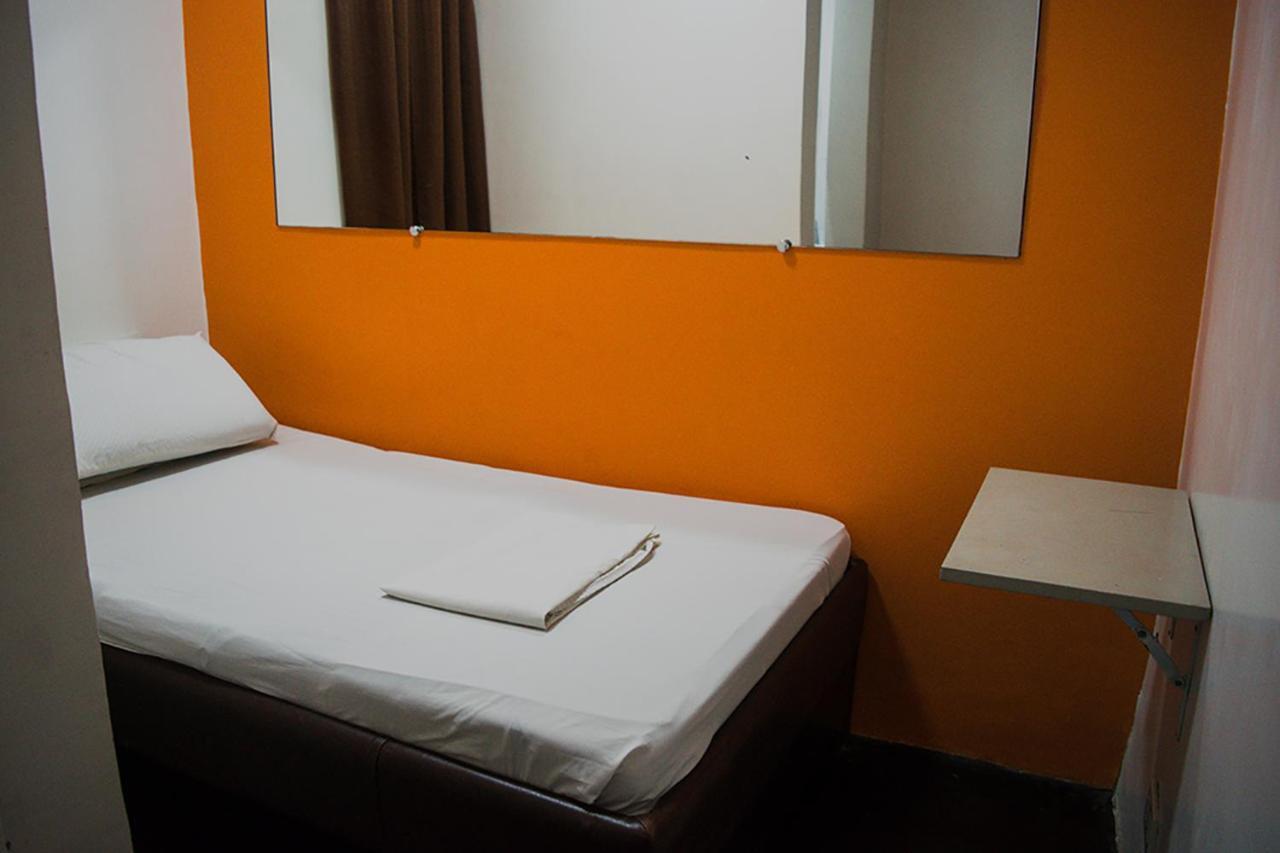 G-Galyx Inn Hotel Cagayan de Oro Ruang foto
